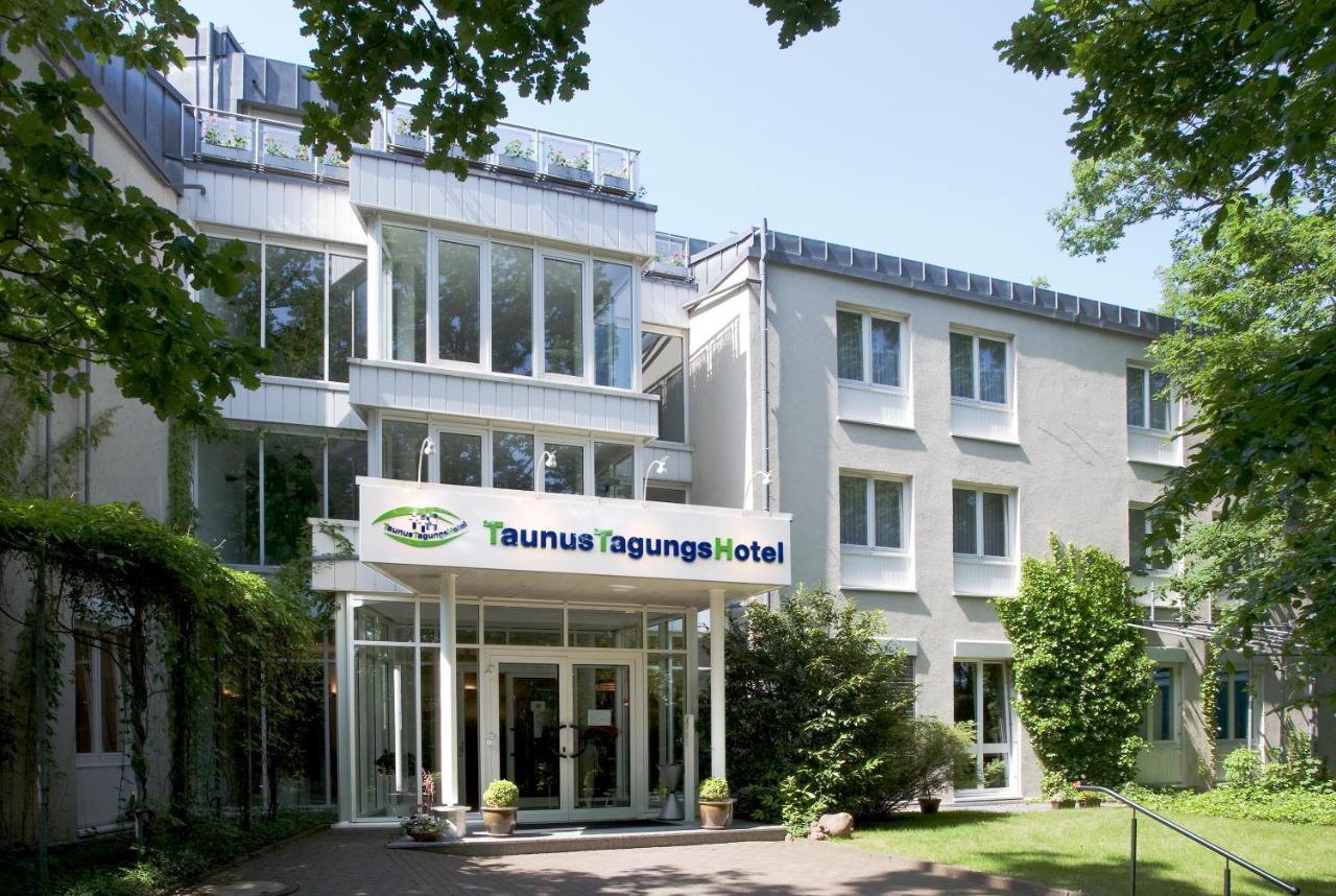 Taunustagungshotel Friedrichsdorf Buitenkant foto